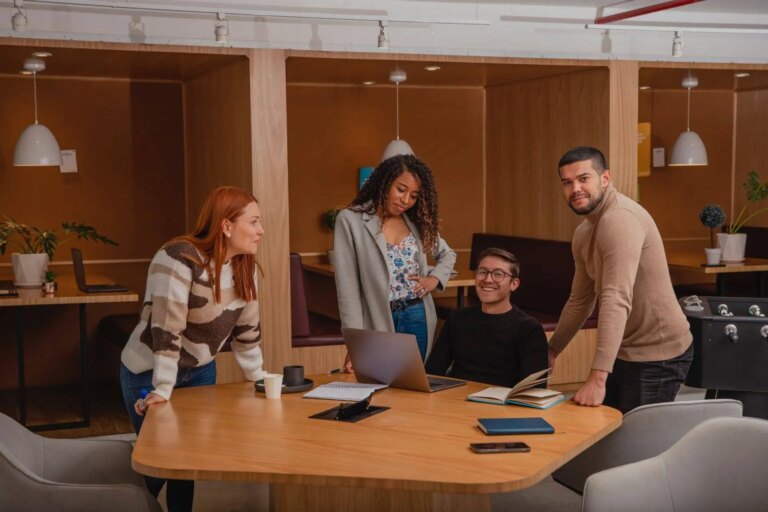 Fully funded leadership program in Canada, 2025