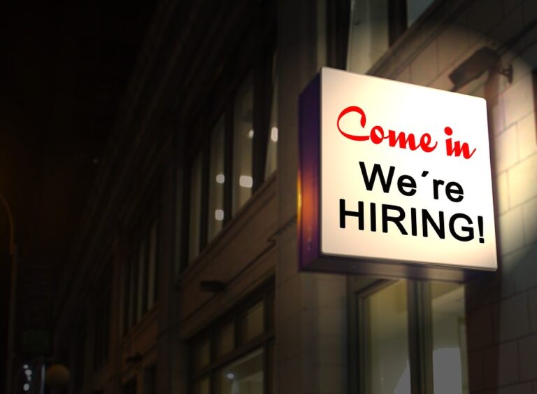 Online Jobs You Can Do Without a Degree or Certificate in 2025