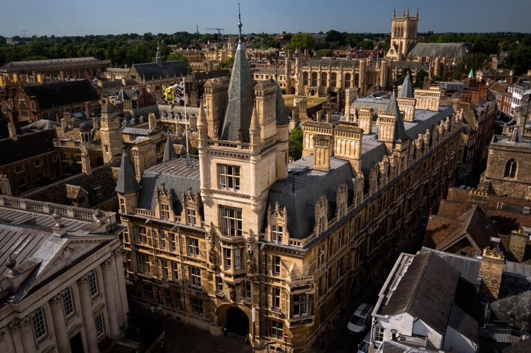 UK Scholarships for Nigerians – Undergraduate & Masters 2025 List