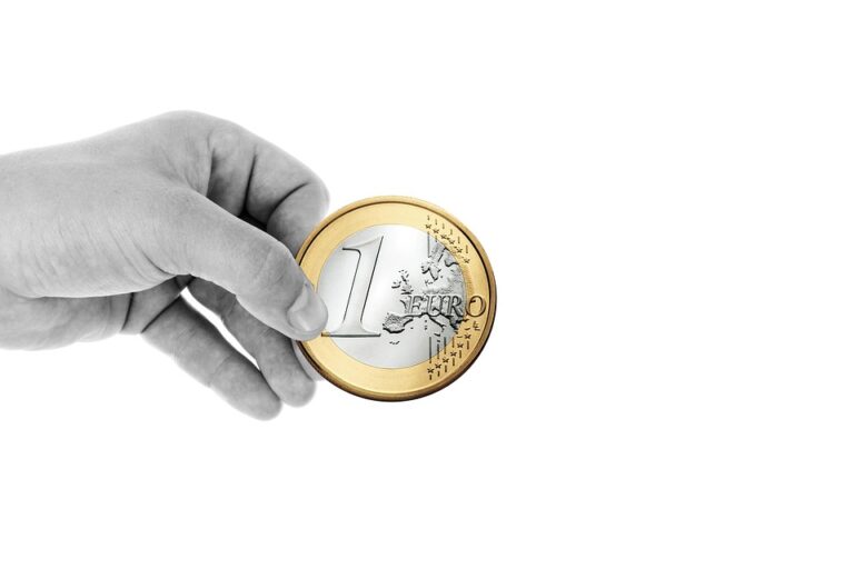 Top Online Jobs Paying in Dollars for Nigerians in 2025