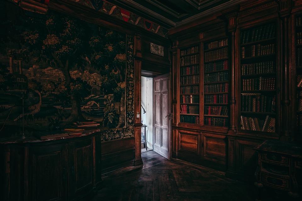 Top 12 PhD scholarships in France for international researchers